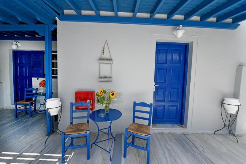Lunar Santorini Hotel Перисса Экстерьер фото